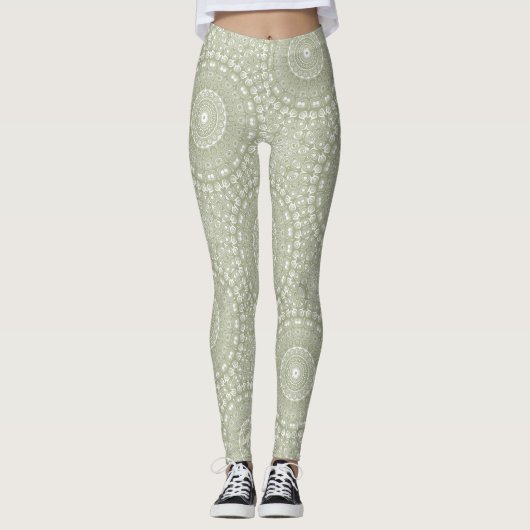 Sage Green Mandala Pattern Leggings (Vorderseite)