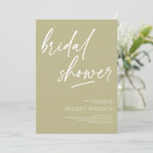 Sage Green Minimalist Bridal Shower Invitation Einladung (Stehend Vorderseite)