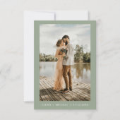 Sage Green Minimalistisch Elegantes Foto Hochzeit Einladung (Vorderseite)