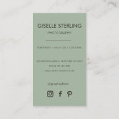 Sage Green Minimalistisch Fotograf Foto QR Code Visitenkarte (Rückseite)