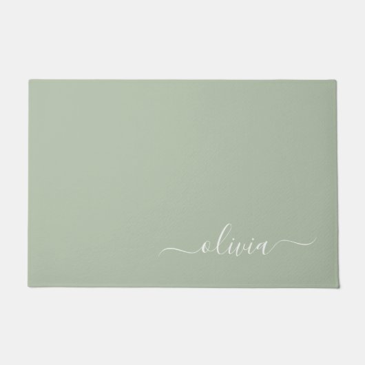Sage Green Minimalistisch Modern Monogram Elegant Fußmatte (Vorderseite)