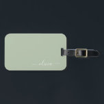 Sage Green Minimalistisch Modern Monogram Elegant Gepäckanhänger<br><div class="desc">Mit unserer Sage Green Minimalistisch Modern Monogram Elegant Collection: Erleben Sie Ihre Ästhetik mit ruhiger Eleganz und zeitloser Eleganz. Unsere Kollektion präsentiert minimalistische Designs in einer ruhigen, grünen Weiß, ergänzt durch raffinierte Monogramme, die auf Ihren persönlichen Stil zugeschnitten sind. Von der polierten Schreibwaren bis hin zu vielseitigem Zubehör, jedes Stück...</div>