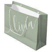 Sage Green Minimalistisch Modern Monogram Elegant Große Geschenktüte (Vorderseite Schrägansicht)