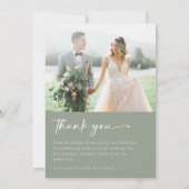 Sage Green Minimalistisch Script Foto Hochzeit Dankeskarte (Rückseite)