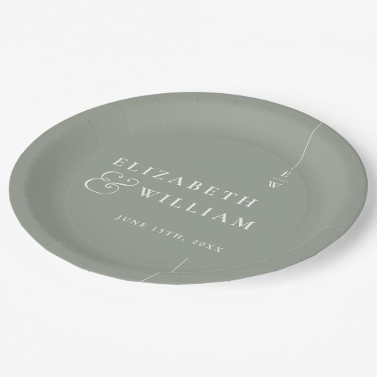 Sage Green Modern Minimalistisch Monogram Wedding Pappteller (Schrägansicht)