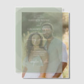 Sage Green Modern Monogram Wedding Einladung (Versatz (Ehepaar))