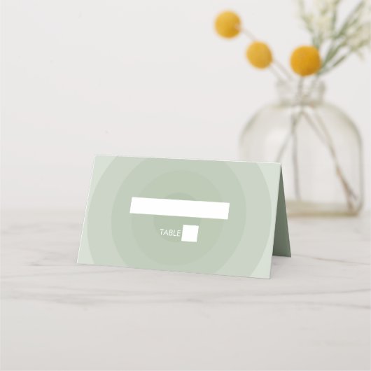 Sage Green Modern Monogram Wedding Platzkarte (Vorderseite)