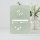 Sage Green Modern Monogram Wedding RSVP Karte (Stehend Vorderseite)