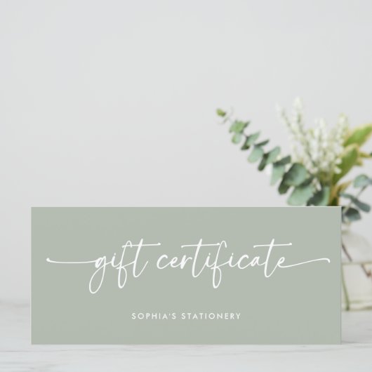 Sage Green Modern Script | Geschenkgutschein (Stehend Vorderseite)