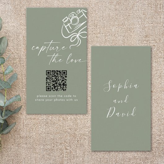 Sage Green Modern Wedding fängt die Liebe QR Code  Begleitkarte