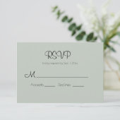 Sage Green Modern Wedding RSVP Card (Stehend Vorderseite)