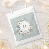 Sage Green Monogram Boho Blume Personalisiert Geschenktütchen (Ausgeschnitten)