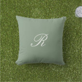 Sage Green Monogram Initial Wedding Gift Bevorzugu Kissen (Golfball-Marker)