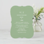 Sage Green Monogram Initials Trendy Wedding Einladung (Stehend Vorderseite)