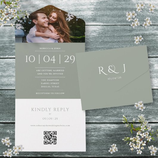 Sage Green Monogram QR Code Foto Hochzeitdatum All In One Einladung