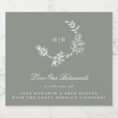 Sage Green Monogram Wreath Classic Wedding Gin Alkoholflaschenetikett (Einzelnes Label)