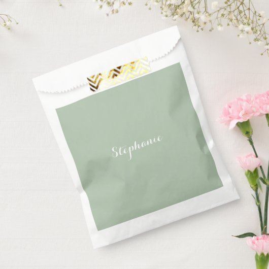 Sage Green Name Modern Elegante Monogram Boho Geschenktütchen (Versiegelt)