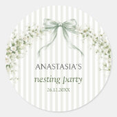 Sage Green Nesting Party Baby Shower Runder Aufkleber (Vorderseite)