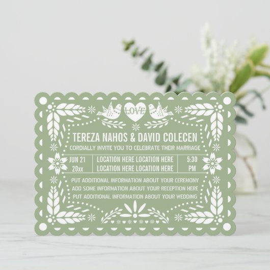 Sage green papel picado liebt Vögel fiesta Hochzei Einladung (Stehend Vorderseite)