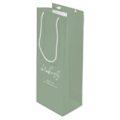 Sage Green Personalisiert Name Wedding Party Gefal Geschenktüte Für Weinflaschen (Vorderseite Schrägansicht)