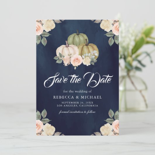 Sage Green Pumpkin Peach Floral Navy Hochzeit Save The Date (Stehend Vorderseite)