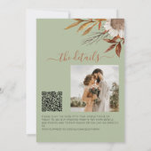 Sage green rust leaves boho floral fall wedding einladung (Rückseite)