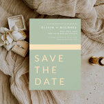 Sage Green Save the Date Elegante Gold<br><div class="desc">Hochzeit Elegant Sage Green und Gold speichern Sie die Datumskarten. Die Save the Date-Karten enthalten eine moderne,  handgeschriebene,  kursive Schriftzeichen-Typografie,  die elegant,  einfach und modern nach einem einfachen Hochzeitstag-Fest zu verwenden sind.</div>