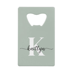 Sage Green Script Monogram Geldbeutel Flaschenöffner