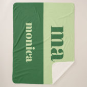 Sage green script monogram initial  sherpadecke (Vorderseite)