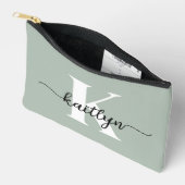 Sage Green Script Monogram Zubehörtasche (Offen)