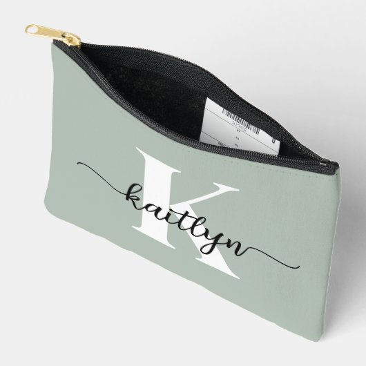 Sage Green Script Monogram Zubehörtasche (Offen)