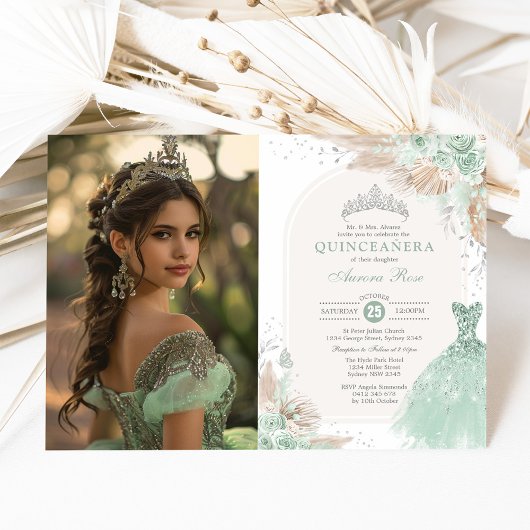 Sage Green Silver Quinceañera Boho Princess Foto Einladung