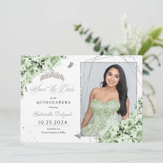 Sage Green Silver Quinceañera Save the Date Foto Einladung (Stehend Vorderseite)