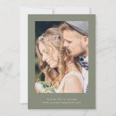 Sage Green Simple Minimalistisch Wedding Foto Save The Date (Rückseite)