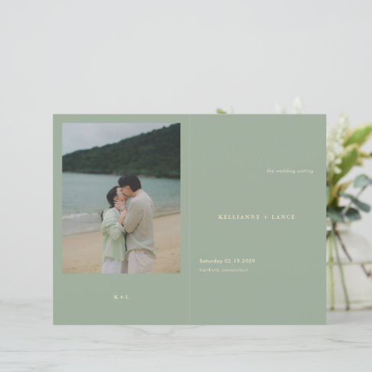 Sage Green Simple Modern Wedding Program (Stehend Vorderseite)