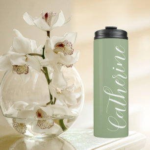 Sage Green stilisiert Wedding Bridesmaid Name Thermosbecher