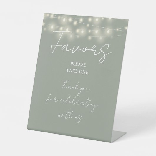 Sage Green String Lights Moderne Skriptfavoriten Sockelschild (Vorderseite)