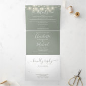 Sage Green String Lights Script Monogram Wedding Dreifach Gefaltete Einladung (Innenseite)