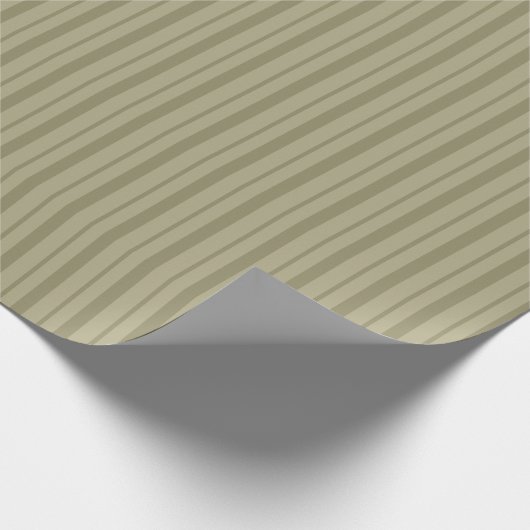 Sage Green Stripe Simple Pinstripe Modern Country Geschenkpapier (Ecke)