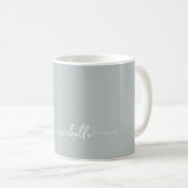 Sage Green stylish Monogram Signature Script Kaffeetasse (VorderseiteRechts)