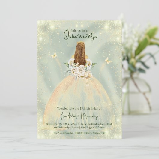 Sage Green und Golden Rose Elegante Quinceñera Einladung (Stehend Vorderseite)