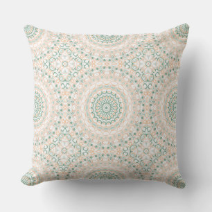 Sage Green und Peach Mandala Pattern Kissen