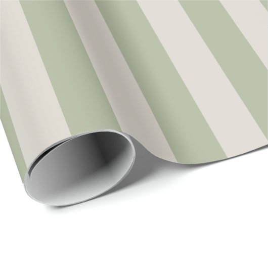 Sage Green Vertical Stripe Pattern Geschenkpapier (Rolleneckpunkt)