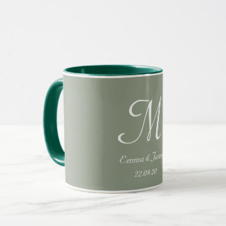 Sage Green & White Elegant Monogram Initial Name Tasse