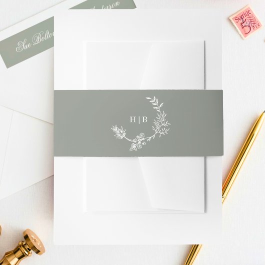 Sage Green Wreath Classic Monogram Wedding Einladungsbanderole