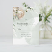 Sage Greenery White Rose Wedding RSVP Karte (Stehend Vorderseite)
