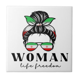 Sage ihren Namen Masha Amini Women Life Freedom Su Fliese