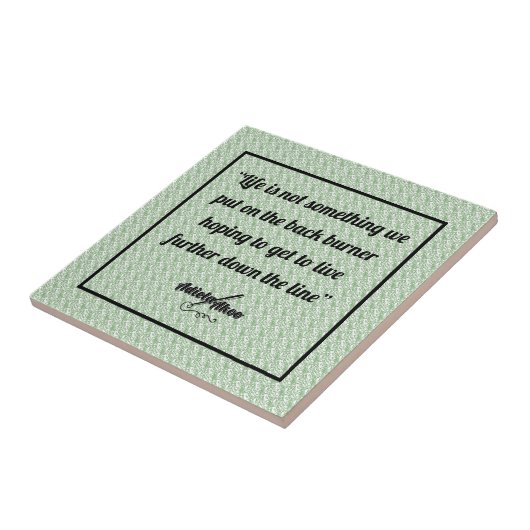 Sage Life Keramik Tile von Adiela Akoo Fliese (Seite)