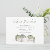 Sage Pumpkins Autumnal Florals QR Code Wedding Sav Save The Date (Stehend Vorderseite)