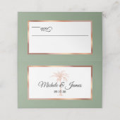 Sage Rose Gold Kupfer Palme Tree Moderne Hochzeit Platzkarte (Außenseite Aufgefaltet)